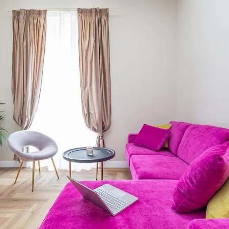 Daplace - Livia 아파트